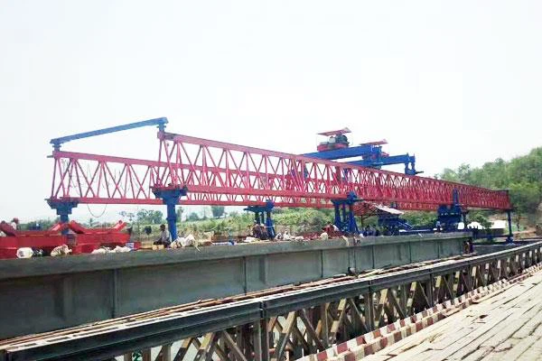Truss Type Concrete Bridge Beam Launcher Gantry